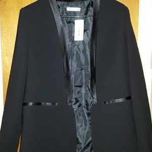 Black tuxedo blazer